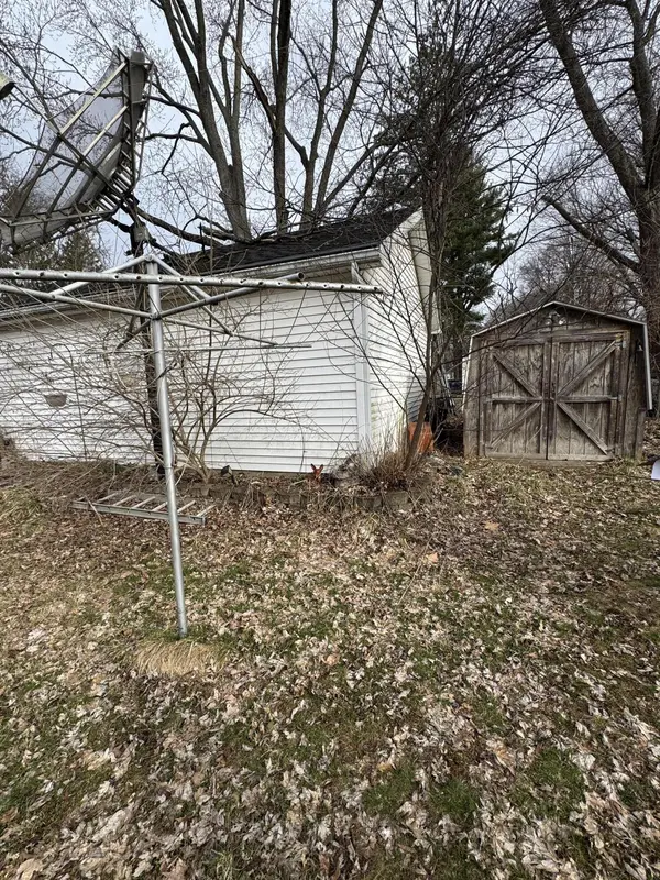 708 Gayle AVE, Kalamazoo Twp, MI 49048