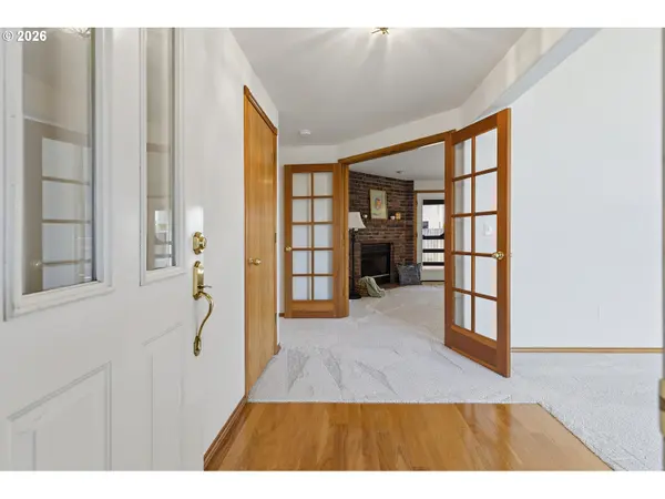 618 NE 156TH AVE, Vancouver, WA 98684