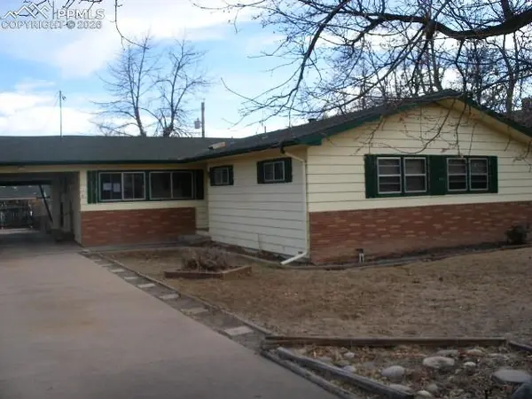 1336 College AVE, Canon City, CO 81212