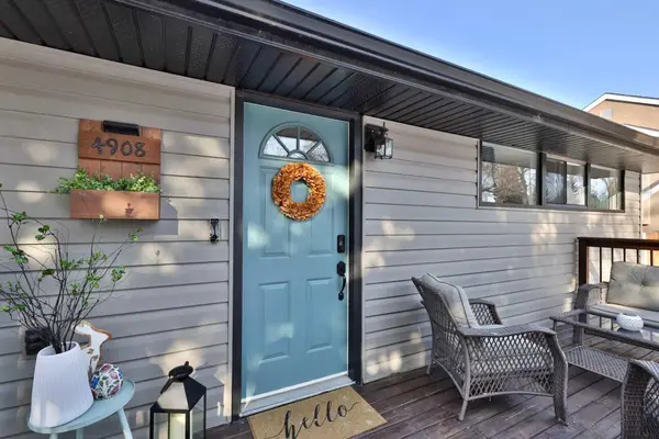 4908 57 ST, Camrose, AB T4V 2E9