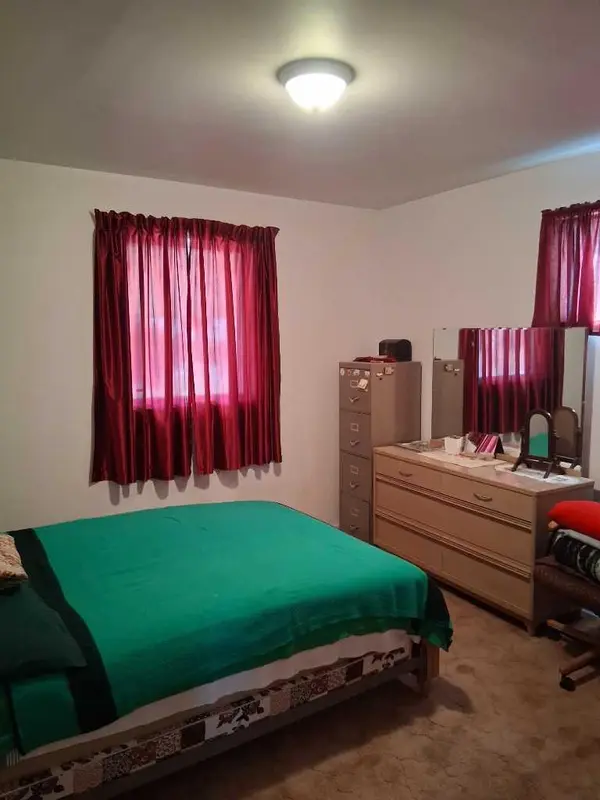 422 50TH AVE EAST AVE E, Claresholm, AB T0L0T0