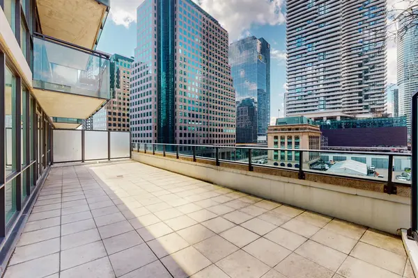 33 Bay ST #503, Toronto C01, ON M5J 2Z3