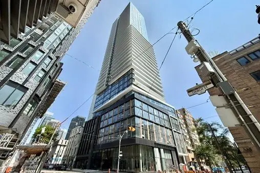 89 Church ST #3303, Toronto C08, ON M5C 0B7