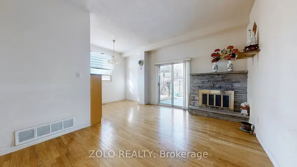 67 Wayside AVE, Toronto E05, ON M1V 1N2