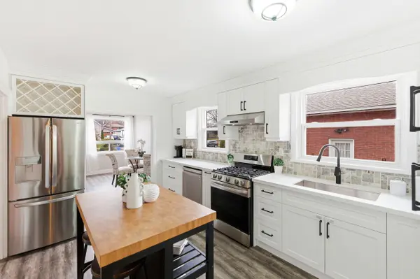 347 Nipigon ST, Oshawa, ON L1J 4P1