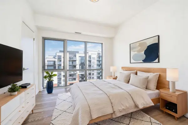 51 CLARINGTON BLVD #1107, Clarington, ON L1C 7J8