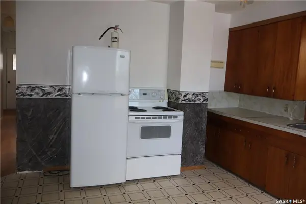 315 7th AVENUE E, Assiniboia, SK S0H 0B0