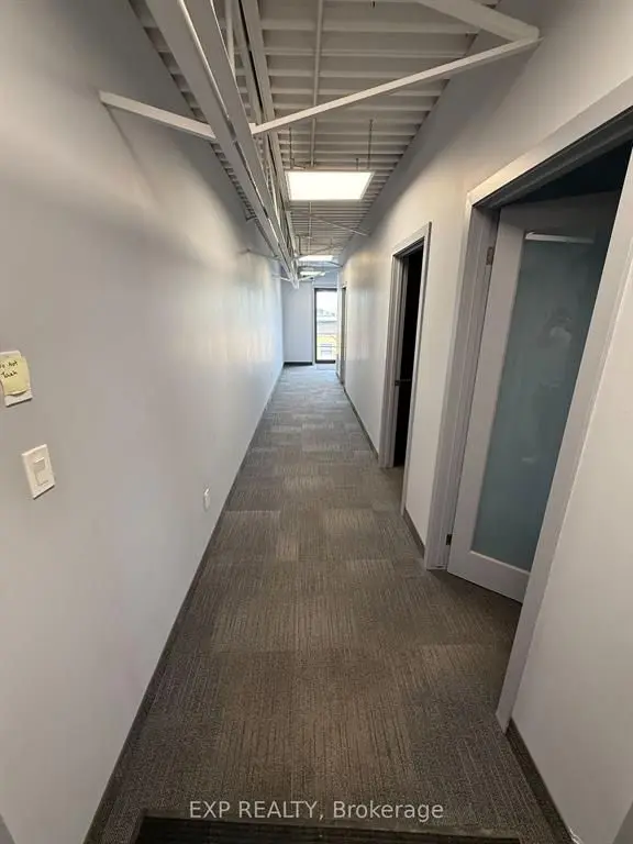 1261 Britannia RD E, Mississauga, ON L4W 1C7