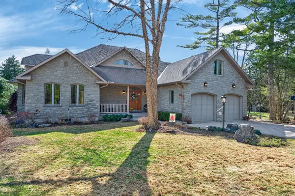 178 Nicholson Point RD, Loyalist, ON K0H 1G0