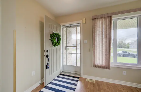 302 Park ST W #1, West Grey, ON N0G 1R0