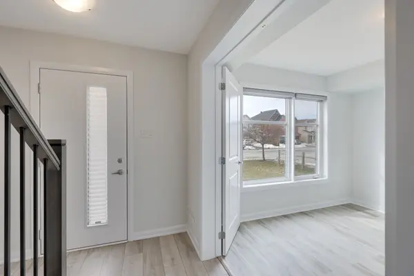 1140 Speedvale CT, Kanata, ON K2T 0P5