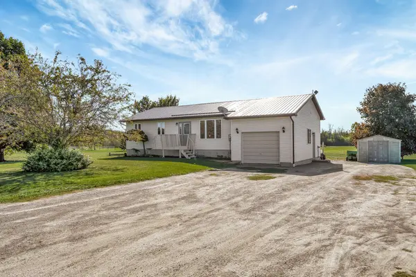 198 Welbanks RD, Prince Edward County, ON K0K 1P0