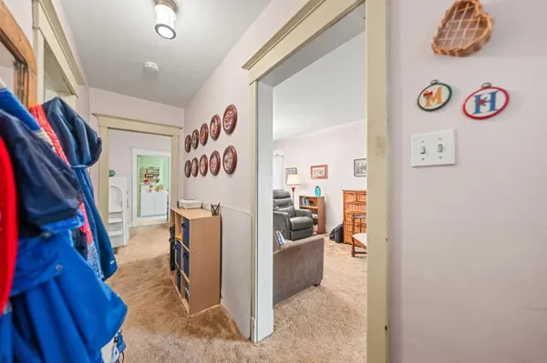 9 Stull AVE, Guelph, ON N1H 1N2