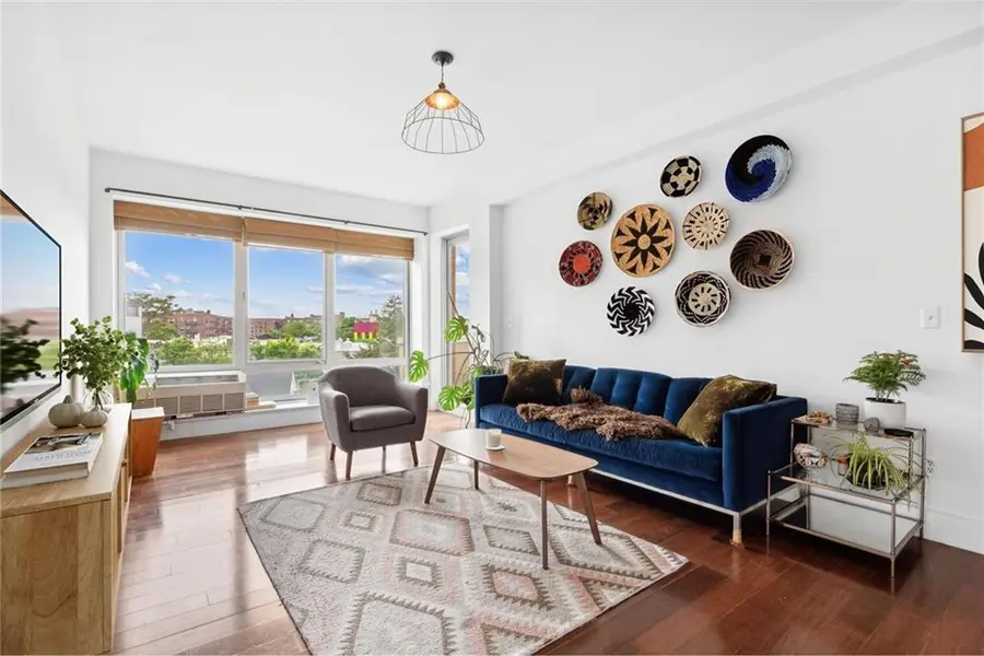 355 Stratford RD #5C, Brooklyn, NY 11218