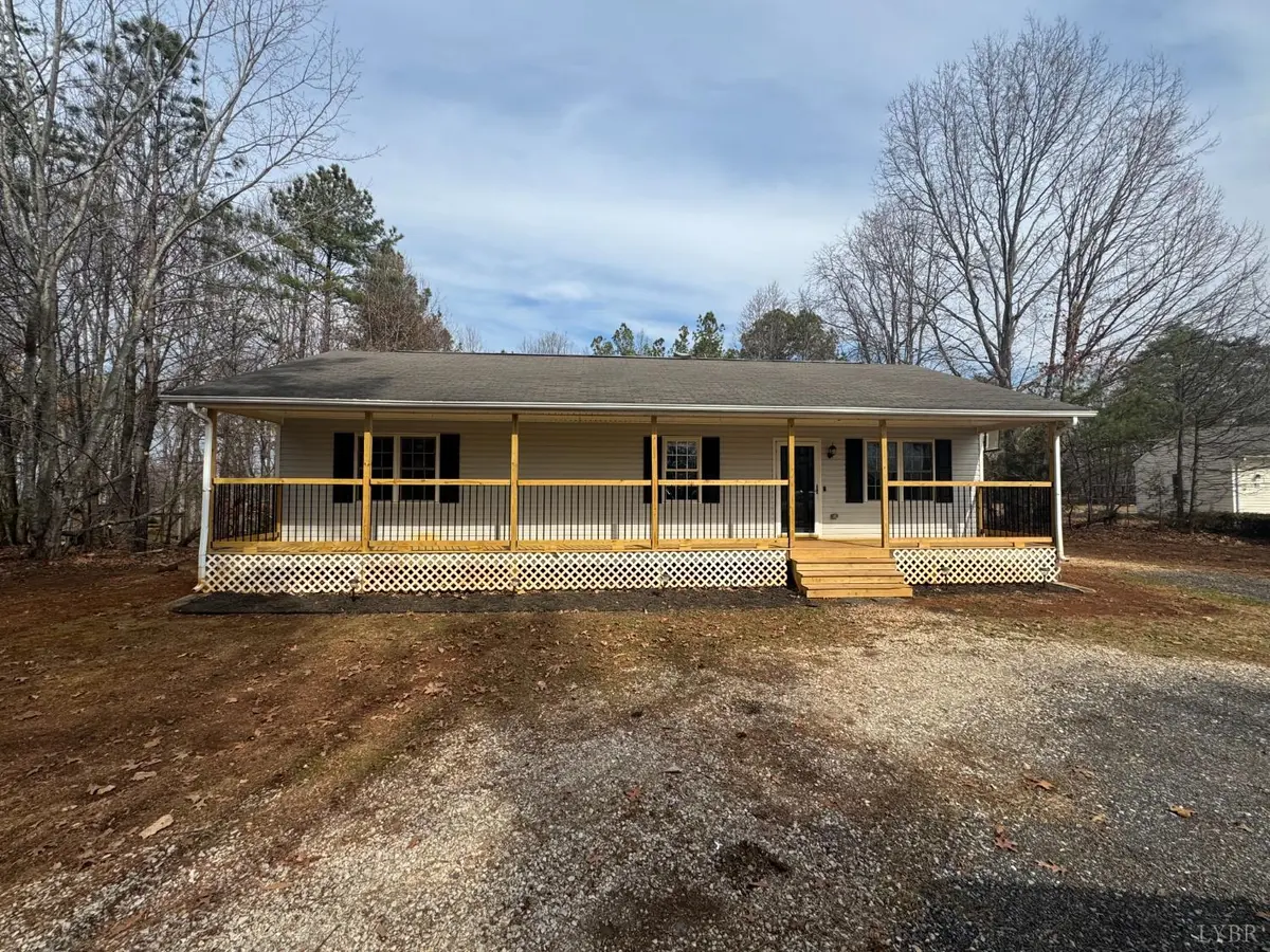 3363 Horseshoe Road, Appomattox, VA 24522