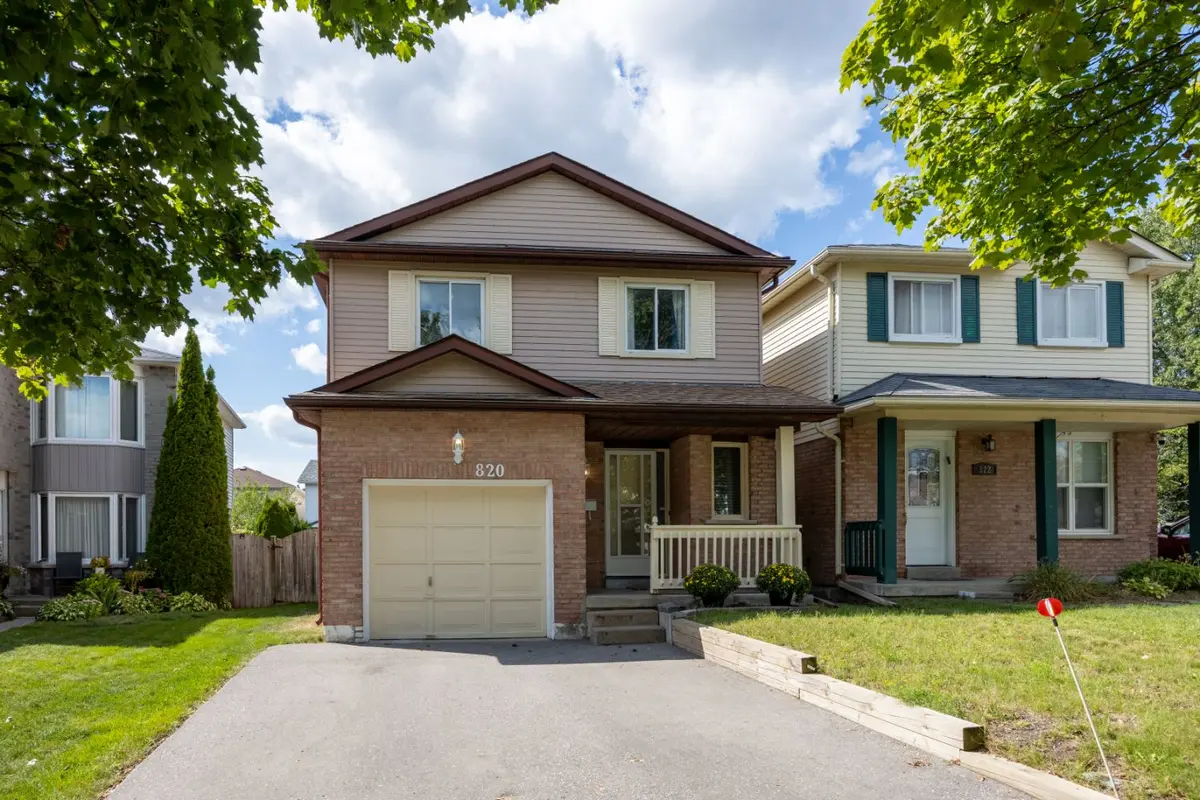 820 Bennett CRES, Oshawa, ON L1K 1V4