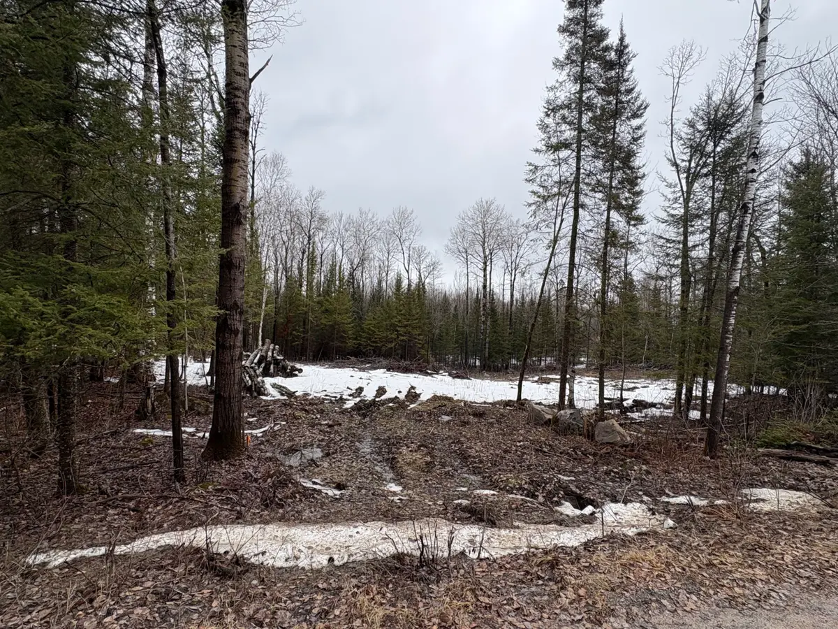 PT E1/2 Hillcrest RD, East Ferris, ON P0H 1B0