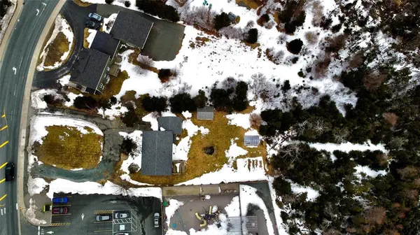 102 St. Thomas Line, Paradise, NL A1L 2P6