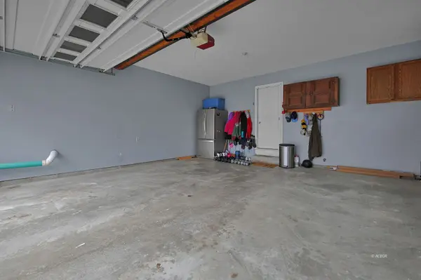 9188 Hooper Rd, Athens, OH 45701