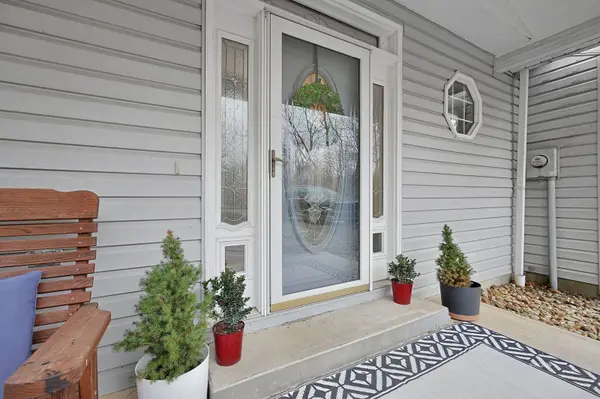 9188 Hooper Rd, Athens, OH 45701