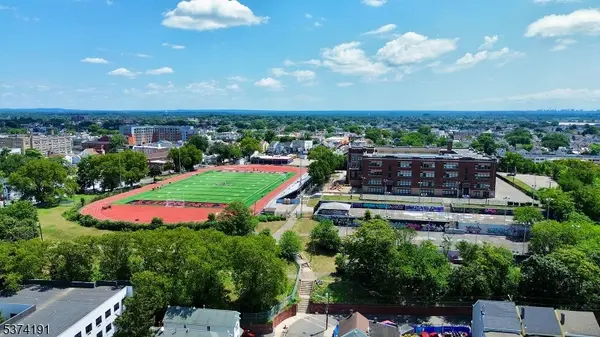 50 Oak St, Paterson City, NJ 07501