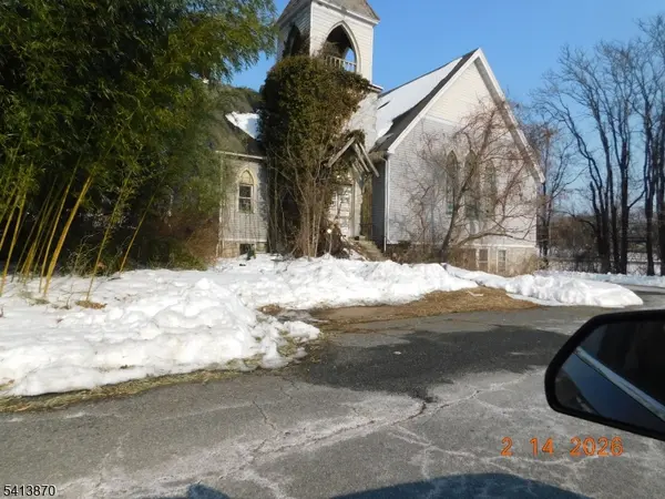 1 Church St, Knowlton Twp., NJ 07832