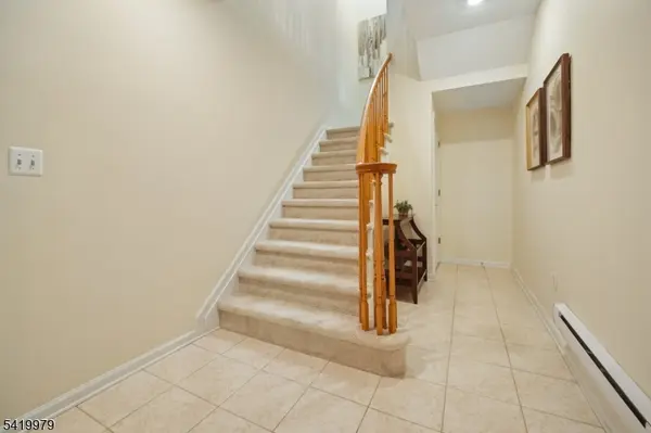 614 Turlington Ct, Livingston Twp., NJ 07039