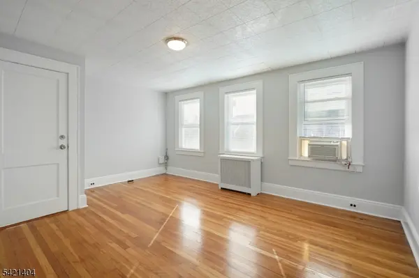 23 Meeker Pl Unit 2 #2, Millburn Twp., NJ 07041