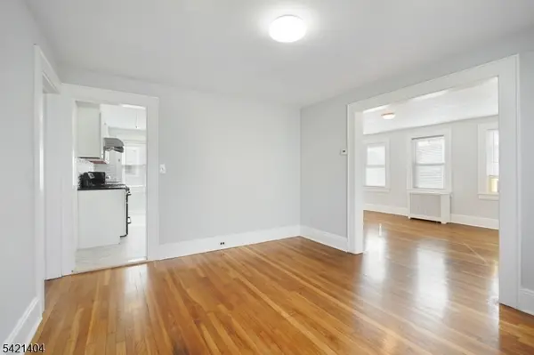 23 Meeker Pl Unit 2 #2, Millburn Twp., NJ 07041