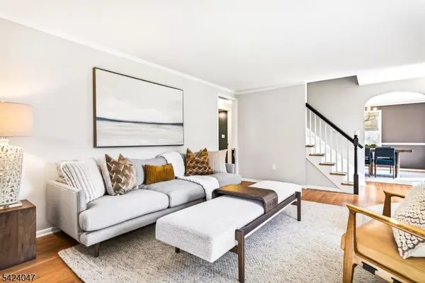 1438 Dunn Pkwy, Mountainside Boro, NJ 07092