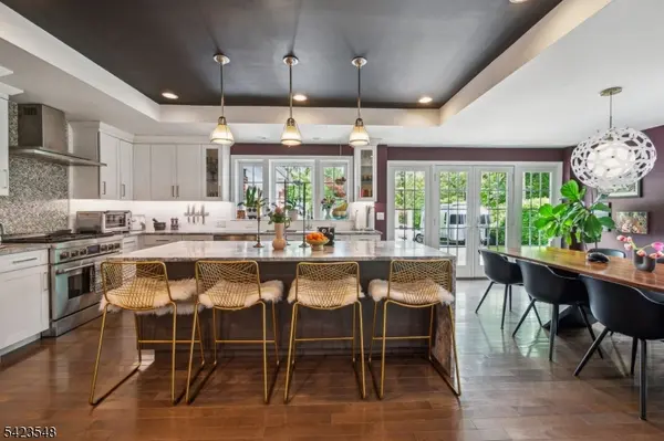 678 Springfield Ave, Summit City, NJ 07901