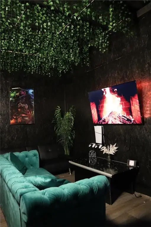 944 Kings HWY, Brooklyn, NY 11223