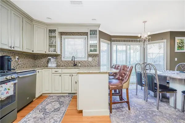 11 Whitaker PL, Staten  Island, NY 10304