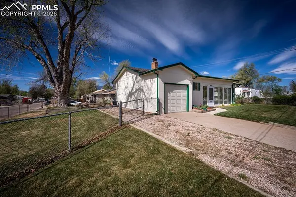 800 Hallam AVE, Colorado Springs, CO 80911