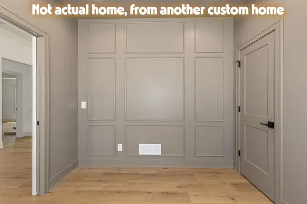 8657 Bosque DR SE, Caledonia Twp, MI 49316