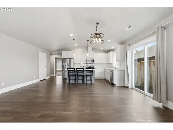 2215 NE 88TH ST, Vancouver, WA 98665