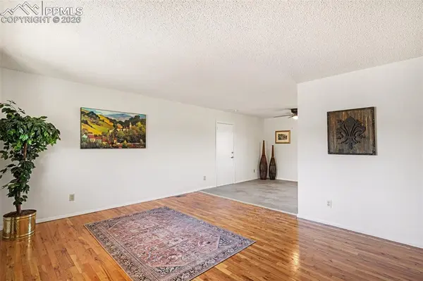 1316 Rushmore DR, Colorado Springs, CO 80910