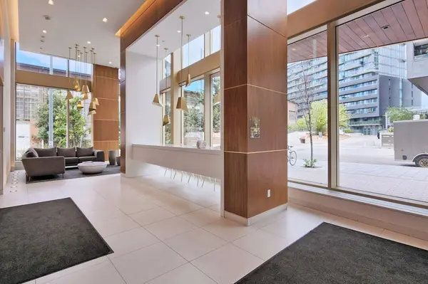 60 Tannery RD #710, Toronto C08, ON M5A 0S8