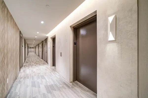 60 Tannery RD #710, Toronto C08, ON M5A 0S8