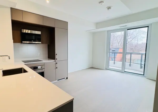 322 Dupont ST #302, Toronto C02, ON M5R 0E3