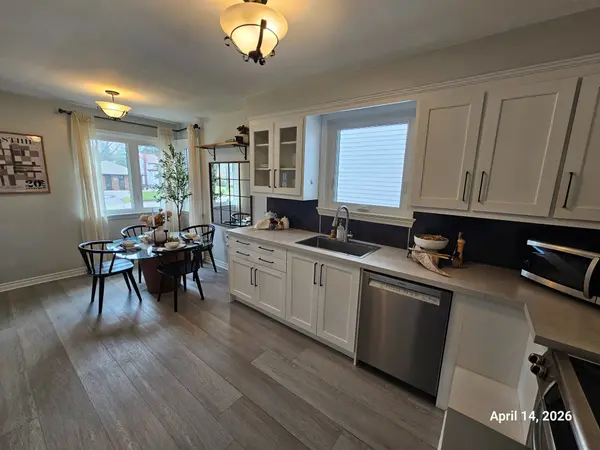 32 Muir DR, Toronto E08, ON M1M 3B4