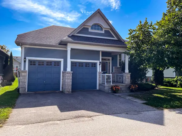 27 Newport BLVD, Collingwood, ON L9Y 4Y8