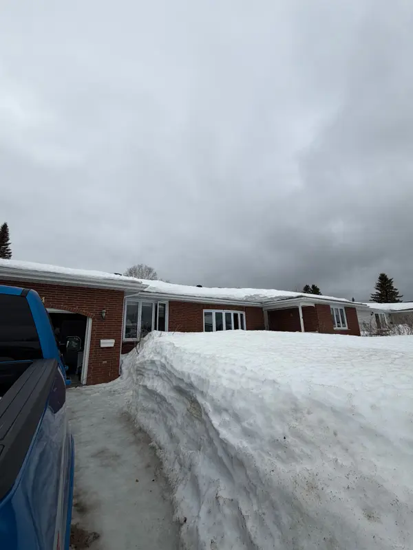 14 Kennedy AVE, Kapuskasing, ON P5N 1M2