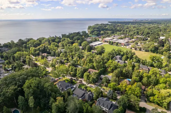 79 Birch Hill LN, Oakville, ON L6K 2P1