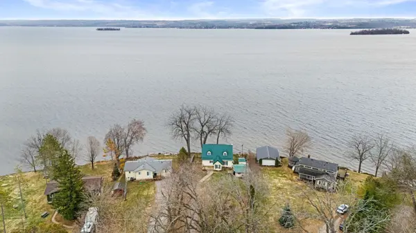 40 Ivey LN, Otonabee-south Monaghan, ON K0L 2G0