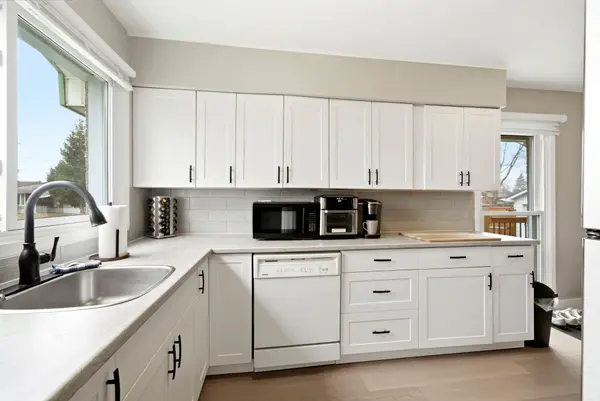 1205 Osborne AVE, Cornwall, ON K6J 1L2