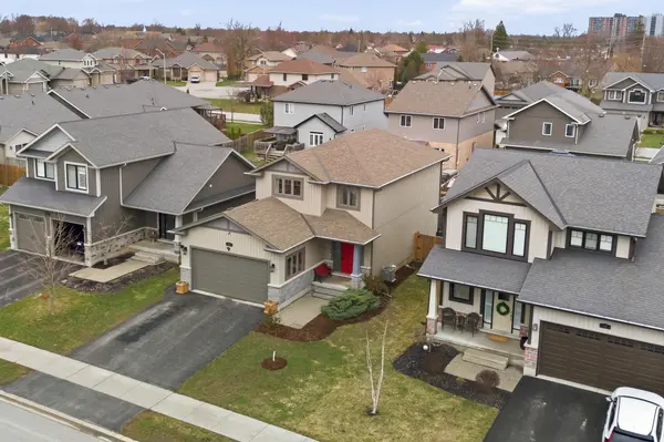 19 GRANITE DR, Belleville, ON K8P 0C6