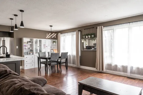 86 Nelson ST, West Perth, ON N0K 1N0