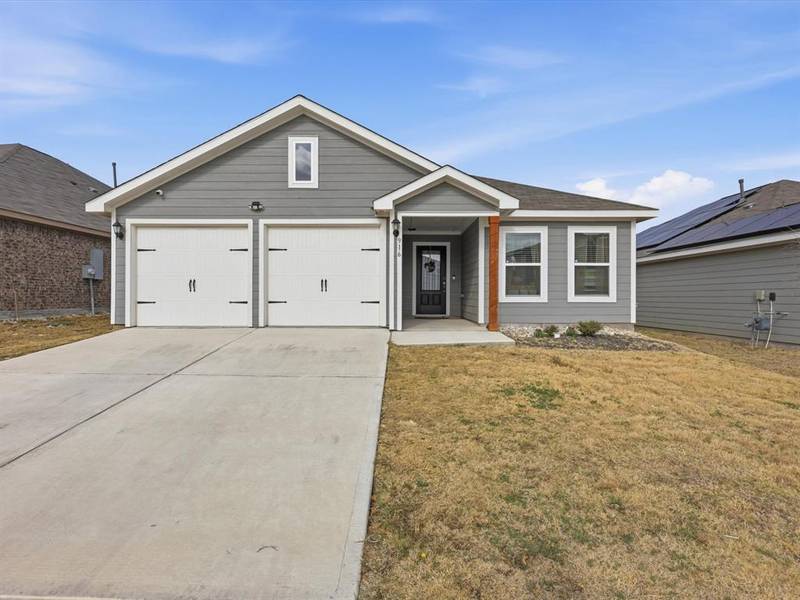 916 American Flyer, Fort Worth, TX 76108