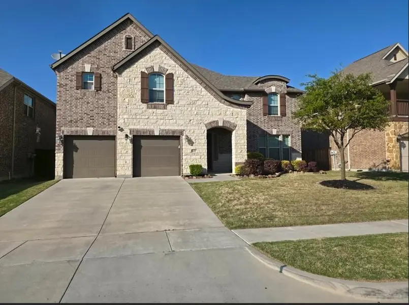1400 Madrid Falls Drive, Mckinney, TX 75071